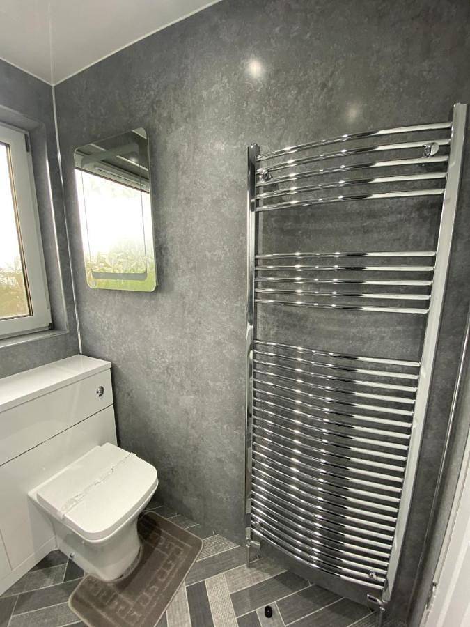 Entire apartment, Two-Bedroom Apartment in Dunfermline, Fife region