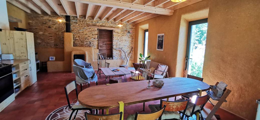 Le Logis de Beaucel in Saint-Ganton, Región de Redon