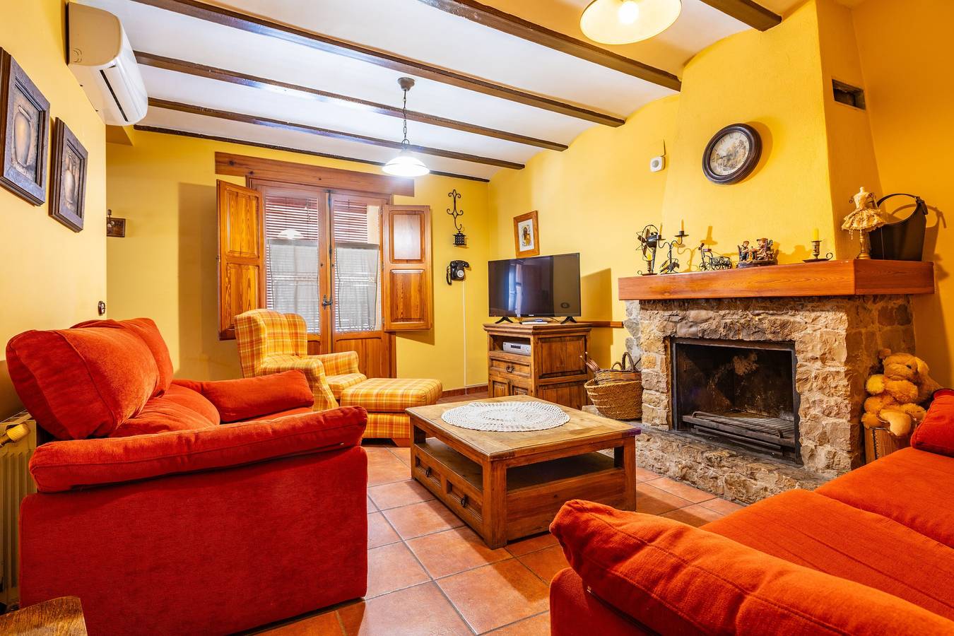 Appartement 'Casa Rosa' met Balkon, Wi-Fi en Airconditioning in Cabanes, Costa del Azahar