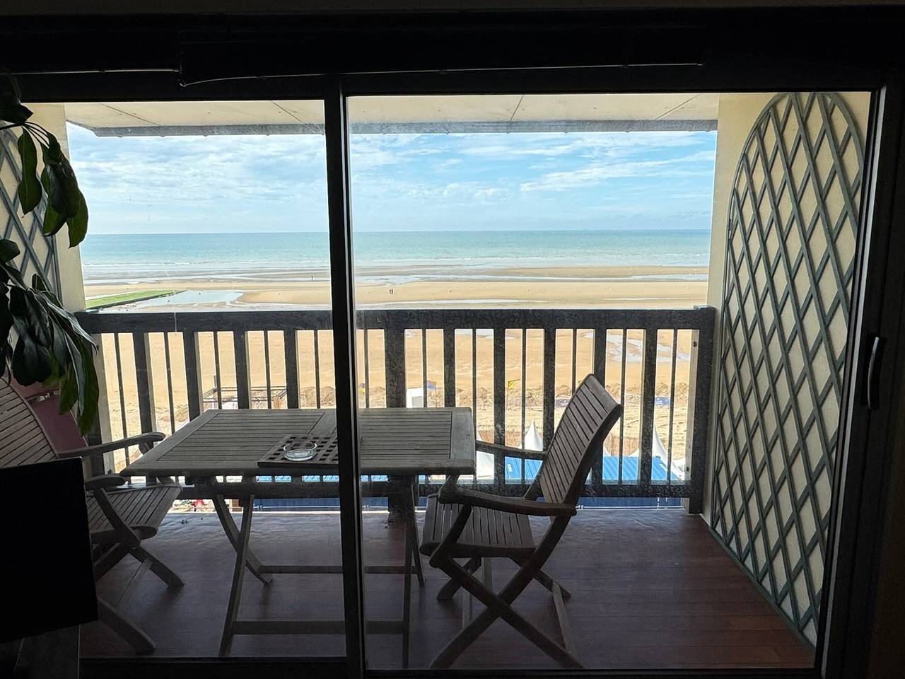 Ganze Wohnung, Apartment mit Meerblick - 4 Pers. in Cabourg, Caen und Umgebung