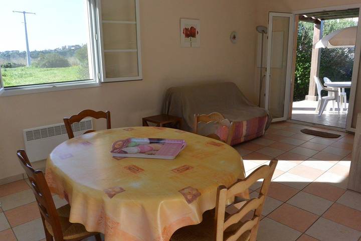 Gîte pour 6 personnes, avec jardin à Aléria - 4