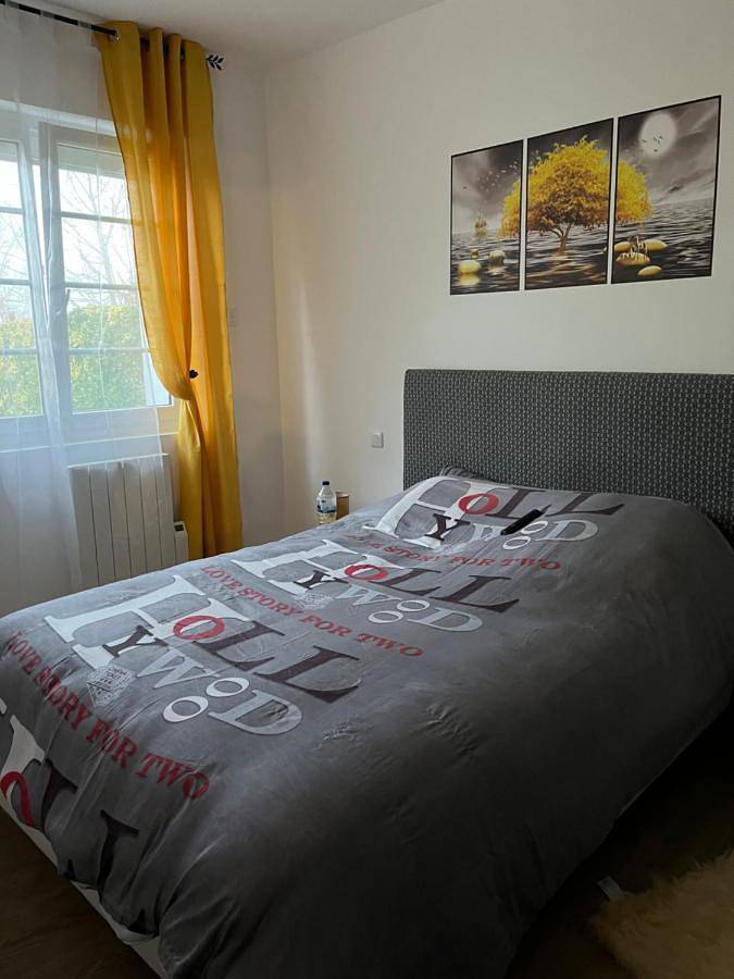 Location de vacances pour 6 personnes, avec terrasse et jardin à Nibas - 2