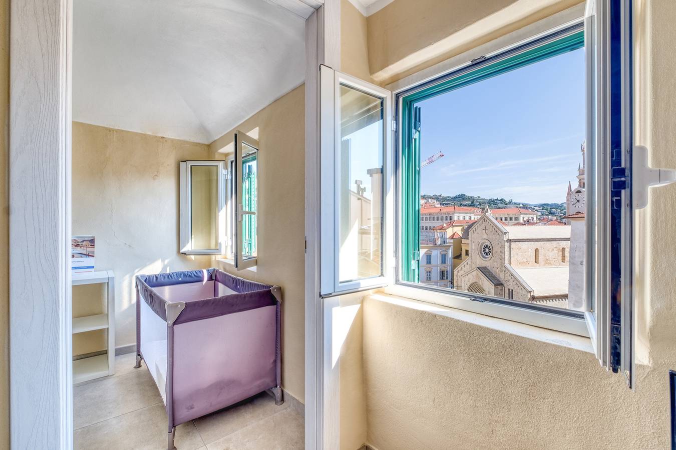 Appartamento intero, Una Finestra sul Duomo, Sanremo Centro in Sanremo, Comune di Sanremo