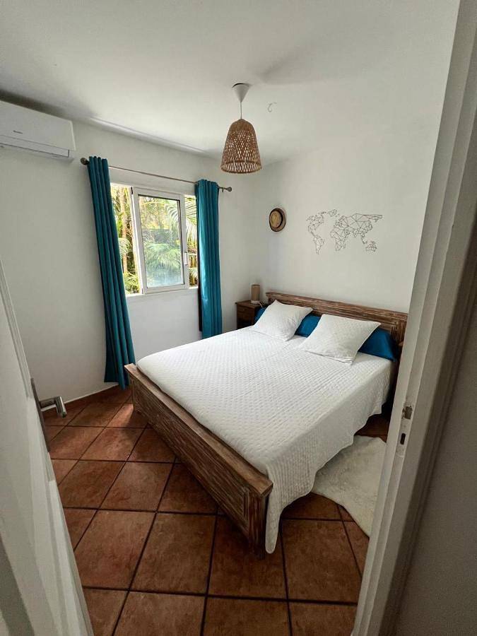 Gîte pour 3 personnes, avec jardin dans La Saline (Saint-Paul) - 2