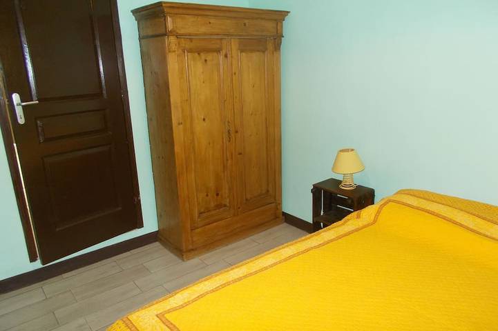 Location de vacances pour 4 personnes, avec piscine ainsi que terrasse et jardin, animaux acceptés à Châteauneuf-de-Gadagne - 3