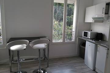Appartement De Vacances pour 2 Personnes dans Ivry-sur-Seine, Val-de-Marne, Photo 4