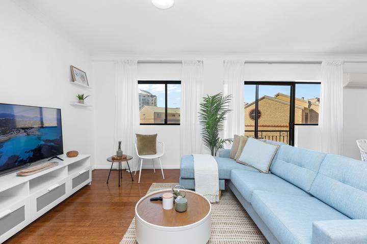 Holiday apartment for 4 people, with pool and balcony - 1