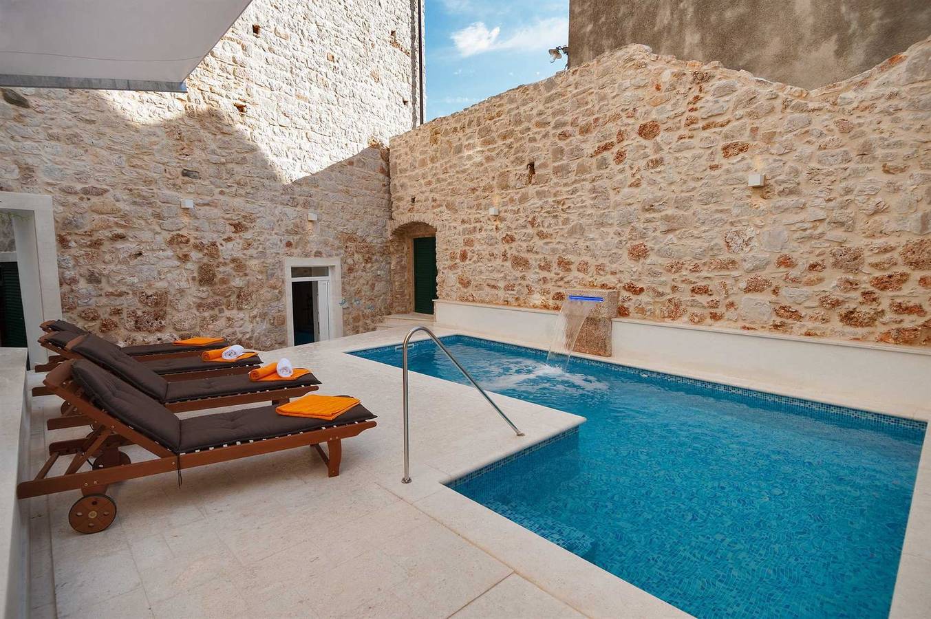 Luxury Villa Old Story with Swimming Pool in Bol Insel Brac, Bol