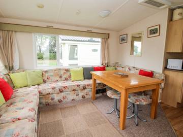 Caravan for 8 People in Shropshire, West Midlands, Photo 1