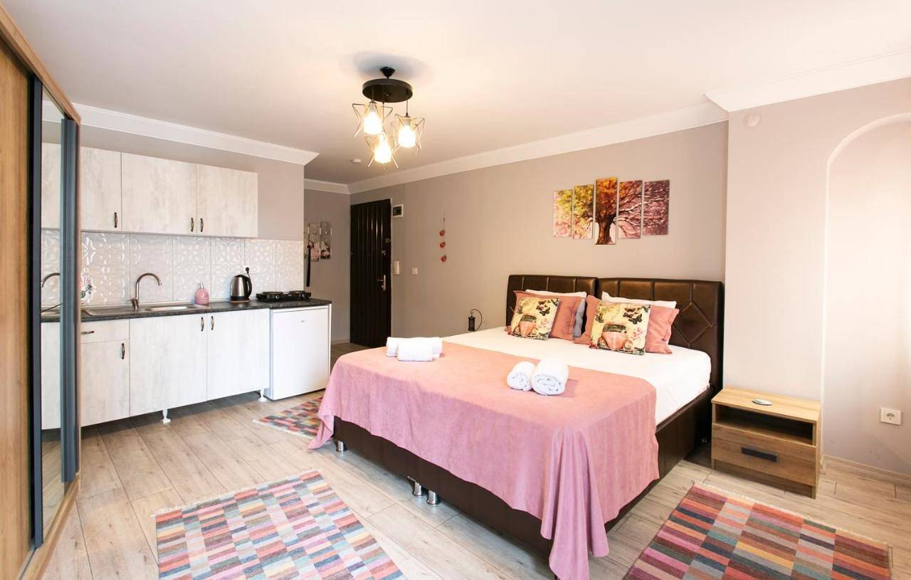 Studio Apartment in Beyoğlu, Estambul
