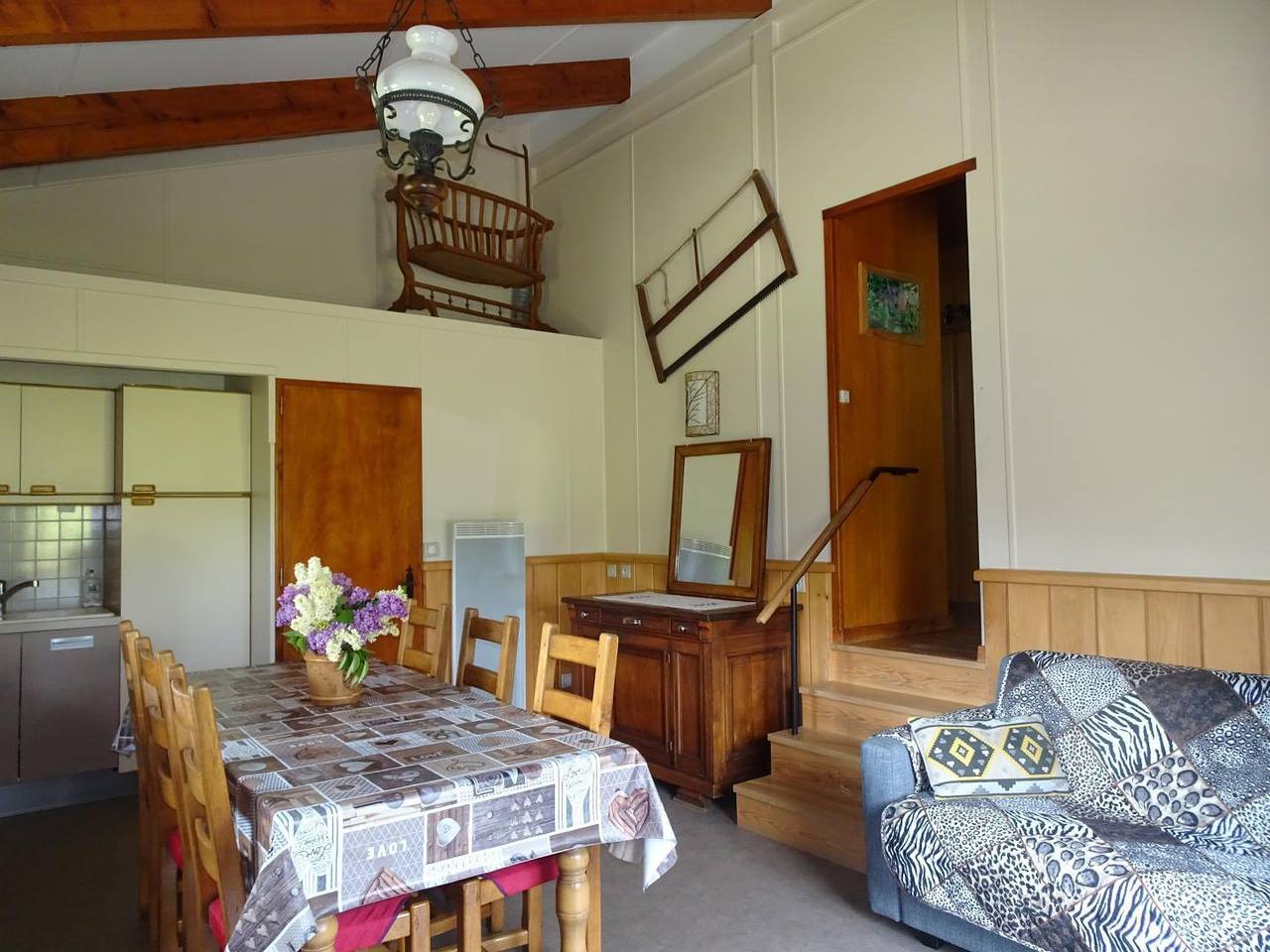 Acogedora casa rural con aparcamiento en Villard-de-Lans, a 2 km del centro de la ciudad in Villard-de-Lans, Parc naturel régional du Vercors