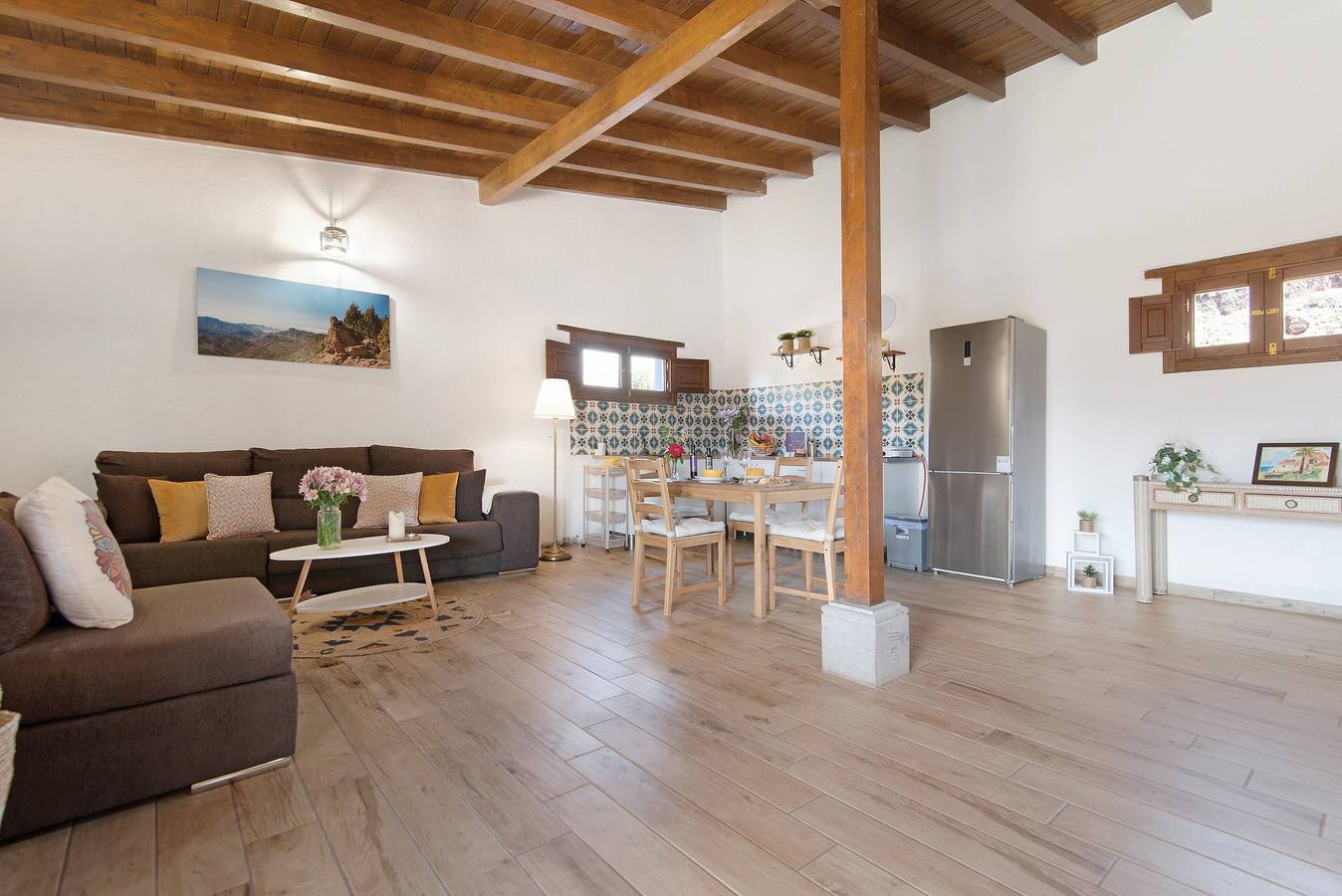 Casa de vacaciones accesible 'El Algarrobero' con vistas a la montaña y piscina privada in Santa Lucía de Tirajana, Gran Canaria Sur