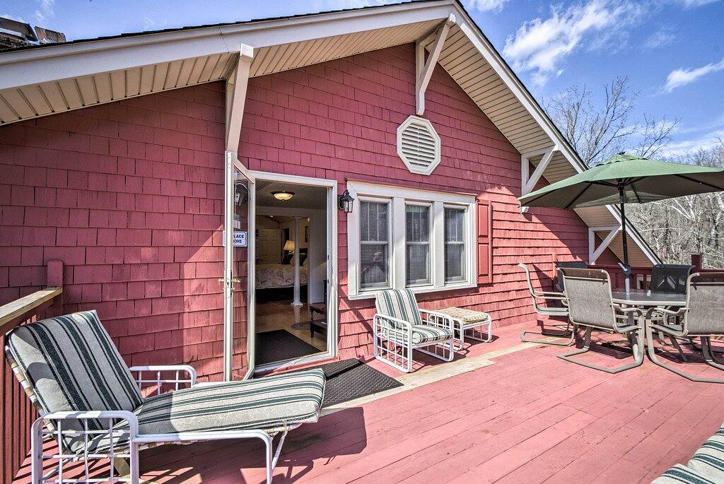 Damascus Home w / Fire Pit & Views, zu Fuß zu den Geschäften! in Damascus, Washington County (VA)