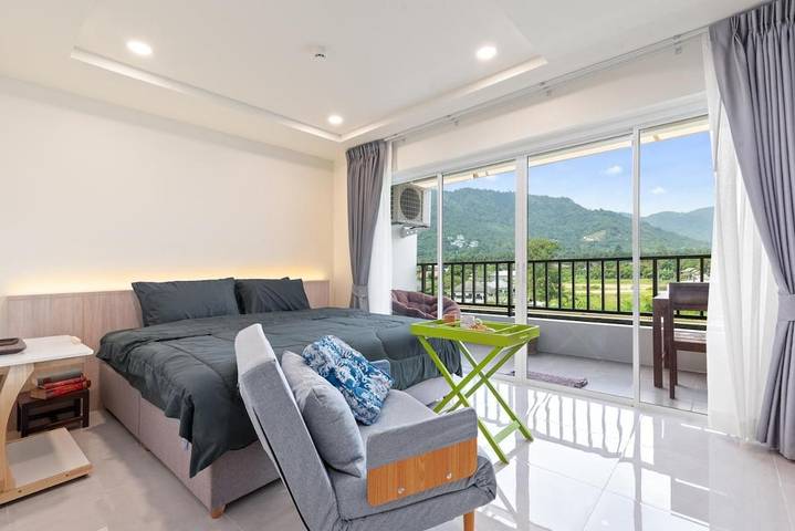 Appartement de vacances pour 2 personnes, avec vue et piscine ainsi que balcon et sauna