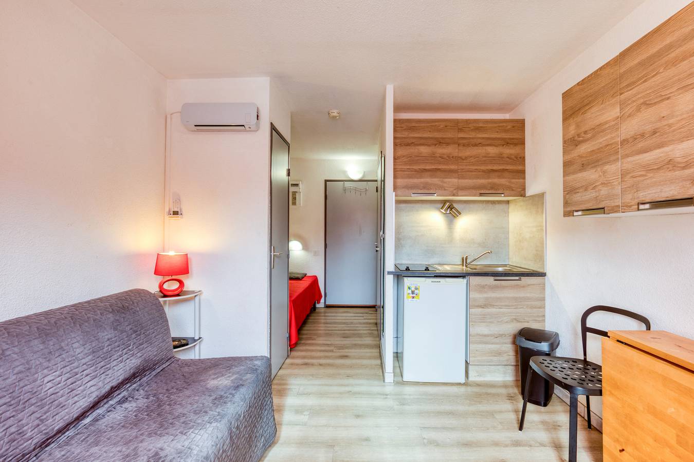 Estudio entero, Apartamento 'Charmant Studio' con Wi-Fi in Lamalou-les-Bains, Region de Béziers