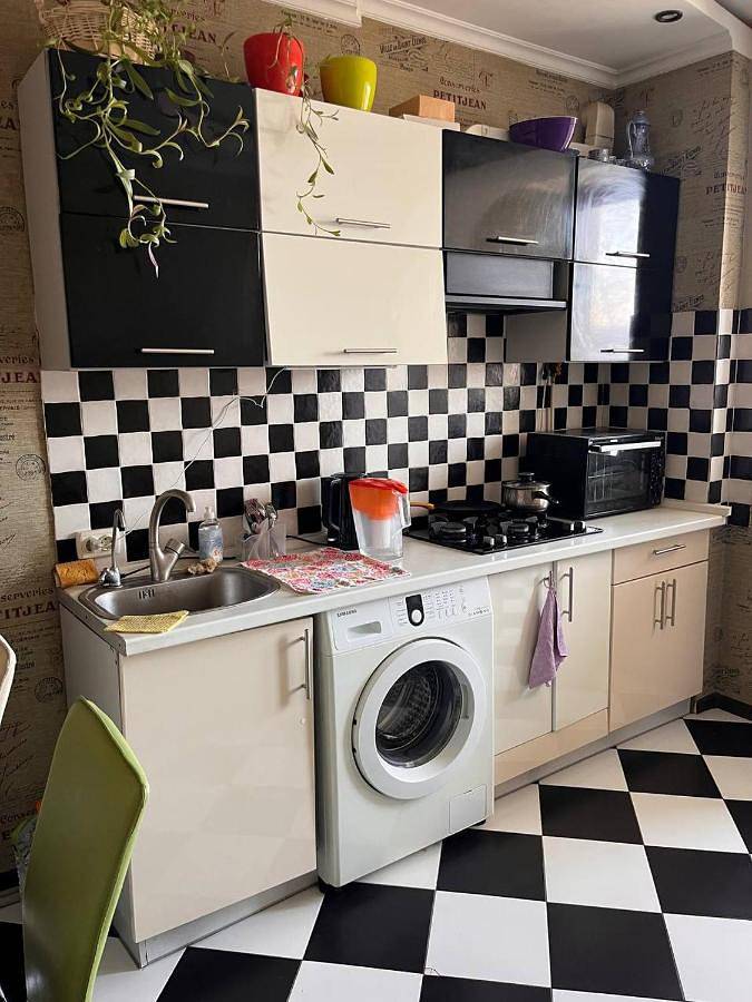 Apartament wakacyjny dla 4 osób, z Taras i Ogród oraz Widok w Odessa