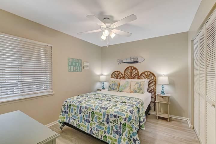 Vacation rental for 4 people, with pool and balcony in Fernandina Beach
