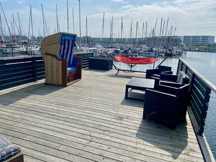 Péniche pour 5 personnes, avec terrasse, animaux acceptés - 1