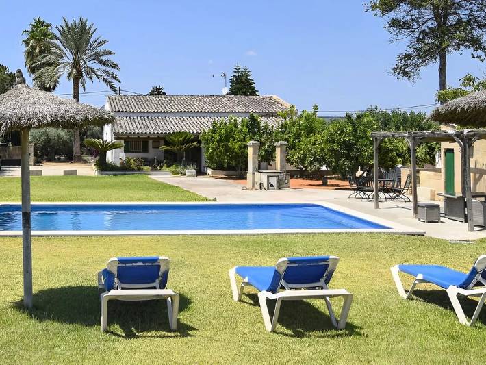 Villa für 6 Personen, mit Garten und Pool - 1