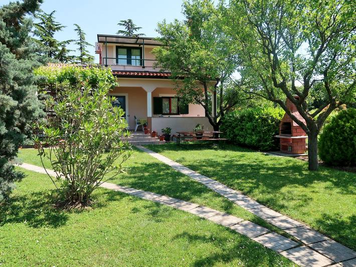 Ferienhaus für 6 Personen, mit Balkon und Garten in Labin - 2