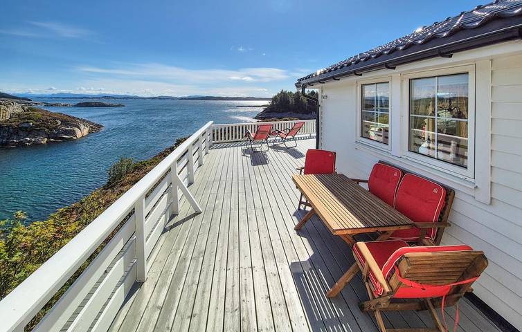 Ferienhaus für 9 Personen mit Terrasse in Sund