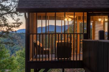 Holiday Rental for 12 People in Blue Ridge Mountains, Fontana Lake, Photo 2