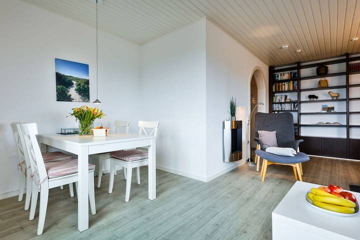 Ganze Wohnung, Gemütliche Wohnung im Haus Atair im Hörnumer Norden in strandnaher Lage. in Nordfriesische Inseln (Schleswig-Holstein) (Schleswig-Holstein), Hörnum