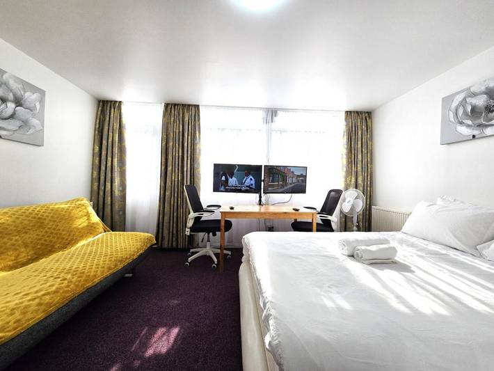 BnB für 4 Personen, mit Garten und Ausblick in London
