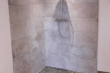 Chambre D’hôte pour 4 Personnes dans Castelnau-de-Mandailles, L'Aubrac, Photo 1