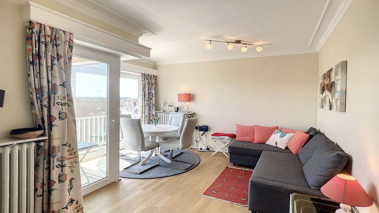 Appartement de vacances entier, Appartement de vacances pour 3 personnes avec balcon in Duinbergen, Knokke-Heist
