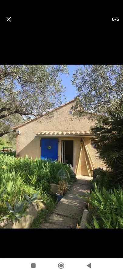 Location de vacances pour 4 personnes, avec vue et terrasse à Saint-Bonnet-du-Gard