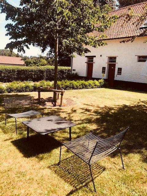 Chambre d’hôte pour 26 personnes, avec jardin ainsi que jacuzzi et sauna en Belgique - 4