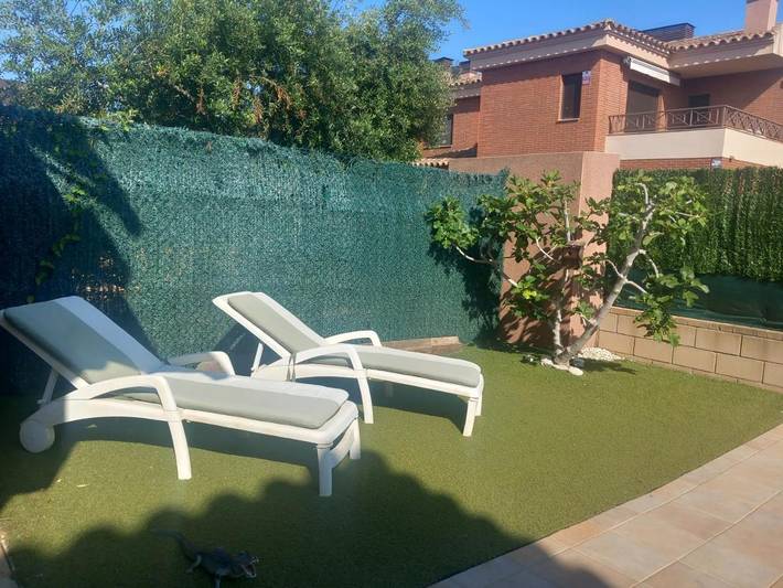 Chalet pour 6 personnes, avec piscine ainsi que jardin et vue à Cambrils - 3