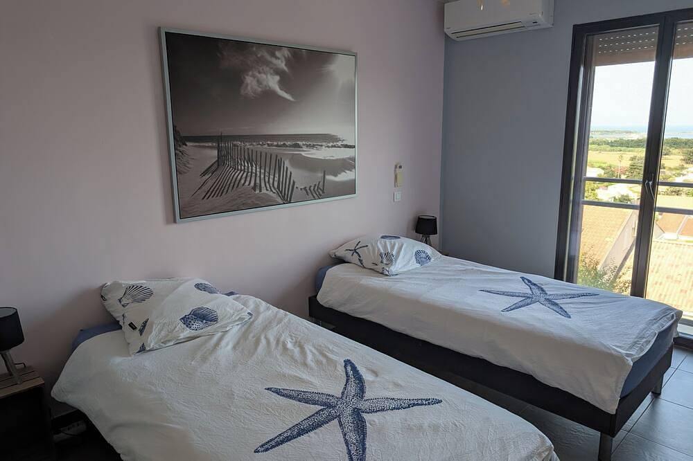 Elegant family villa with a pool, nestled between the sea and nature near Bastia in Biguglia, Bastia e dintorni