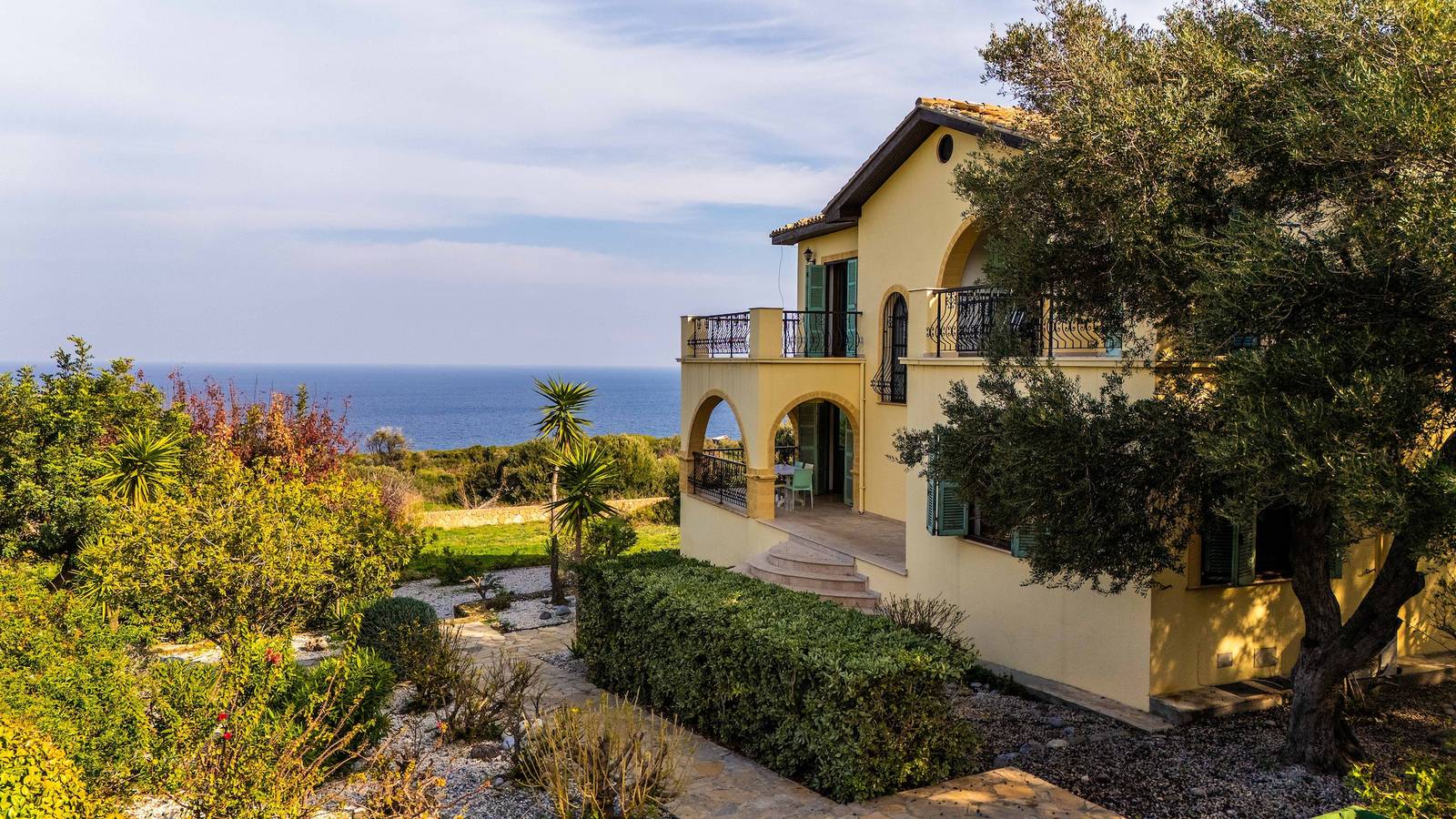 Wunderschöne Villa mit atemberaubendem Meerblick in Nordzypern
