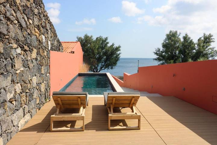 Casa rural para 6 personas, con piscina además de vistas y jardín en Ponta Delgada