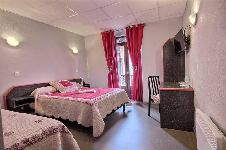 Hôtel pour 3 personnes, avec terrasse à Saint-Pierre-d'Albigny - 4