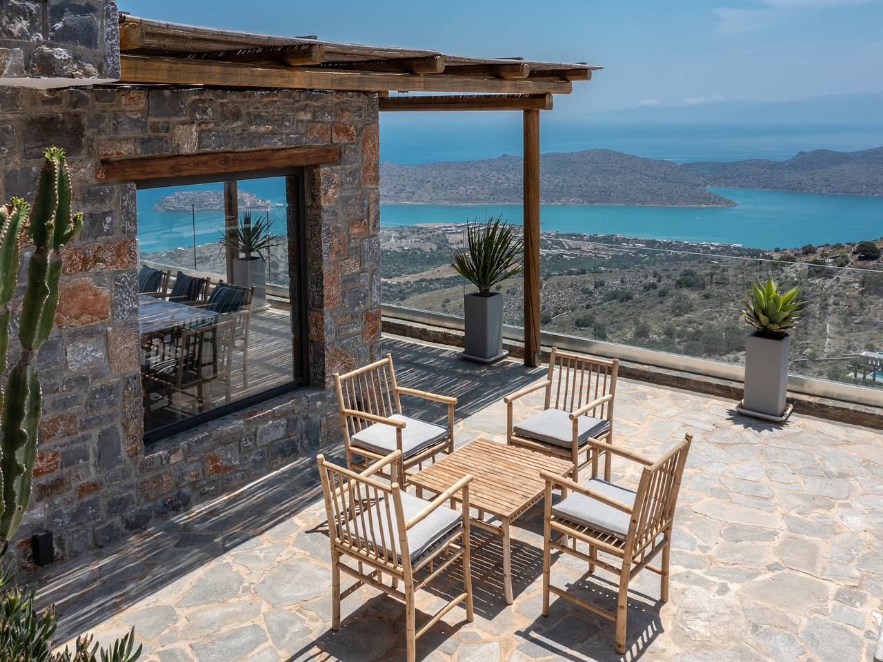 Villa in Elounda with Pool & Sea Views in Lasithi