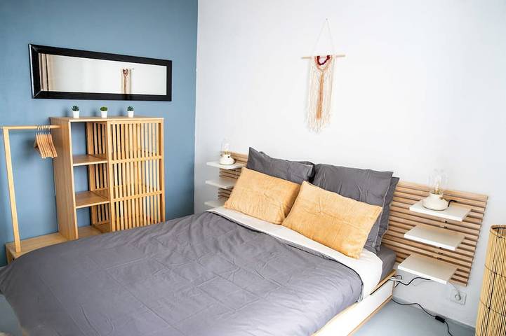 Gîte pour 8 personnes, avec jardin et balcon, animaux acceptés à Suresnes - 4