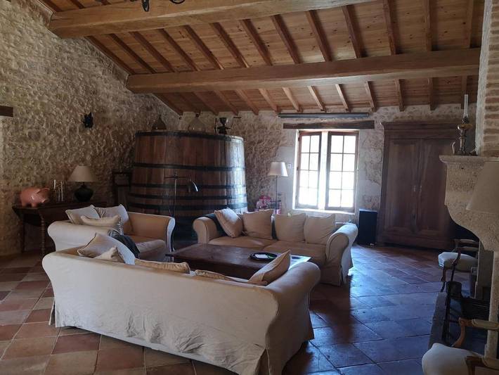 Location de vacances pour 8 personnes, avec vue ainsi que jardin et piscine, animaux acceptés à Cissac-Médoc - 4