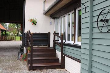 Gîte pour 4 personnes, avec jardin dans Canlers