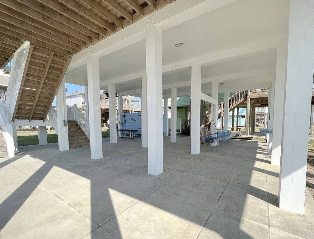 Dacha Iii - 2. Reihe, einfacher Zugang zum Strand, tolle Aussicht auf den Golf, 11 Schlafplätze. in Crystal Beach, Galveston County