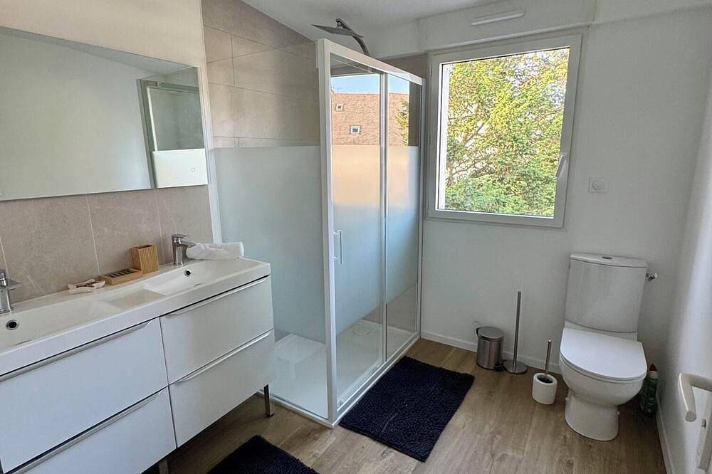 Entire apartment, Duplex apartment in the heart of Landerneau in Landerneau, Brest region