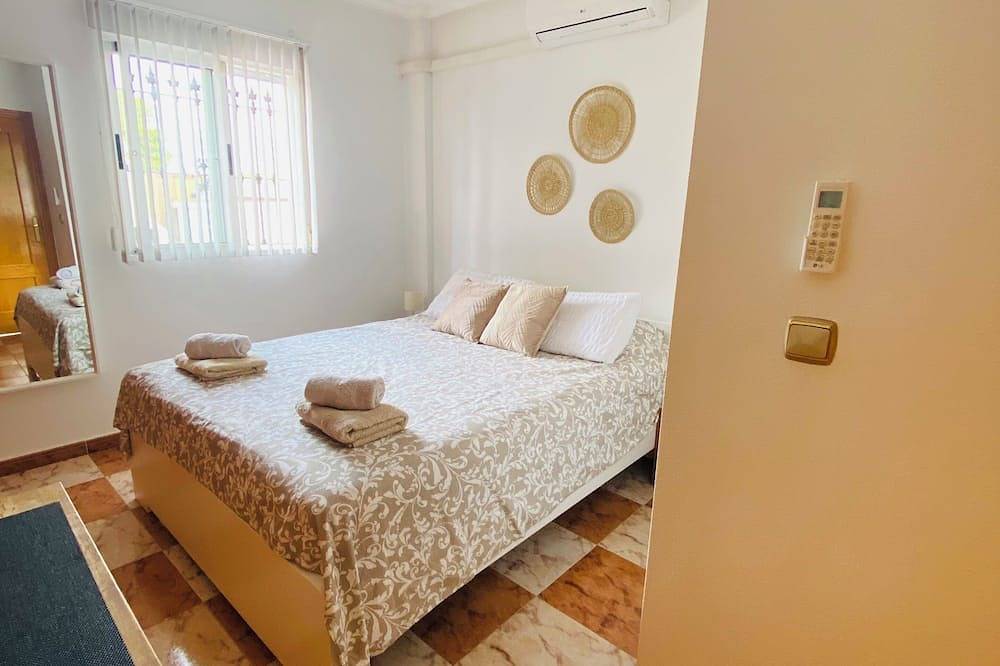 Ganze Wohnung, La Zénia, Orihuela costa. Appart 4-5personnes. Close to all amenities! in Colinas de la Zenia, Orihuela