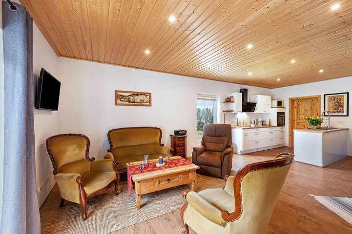 Ferienhaus 'Moderner Bungalow, Rollstuhlgerecht' mit Privatterrasse in Tarnow, Mecklenburgische Seenplatte