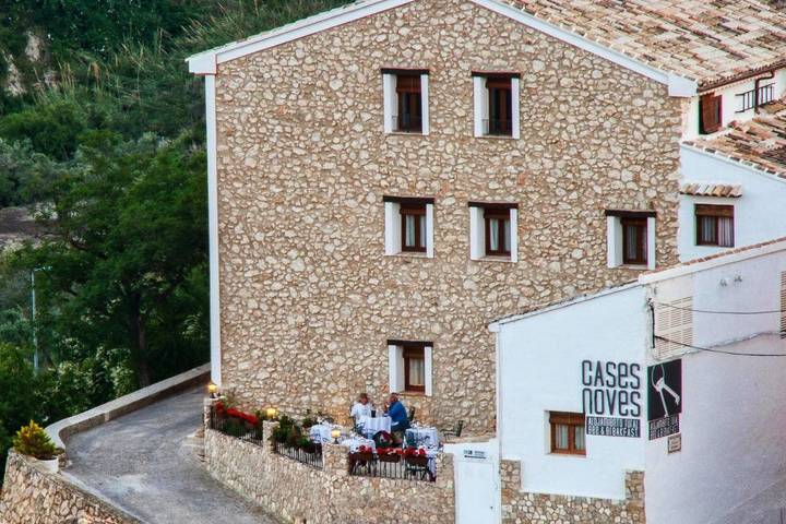 Hôtel pour 2 personnes, avec piscine ainsi que terrasse et vue dans Guadalest - 3