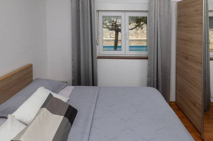 Villa Tina Desne by Villas Guide in Dubrovnik-Neretva