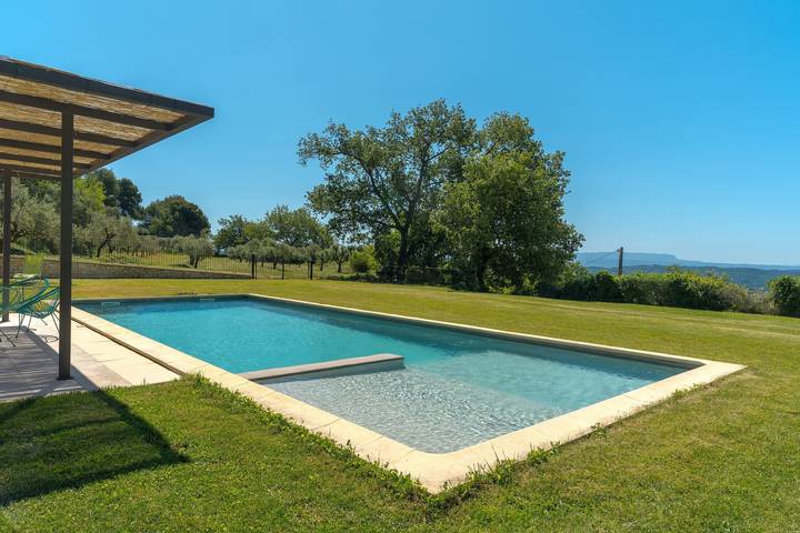 Appartamento intero, Appartamento 'Sur Les Hauteurs Du Luberon' con piscina privata e Wi-Fi in Cucuron, Parco naturale regionale del Luberon