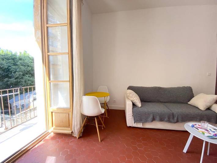 Gîte pour 2 personnes, avec Balcon et Terrasse dans Cinema Le Studio Bastia