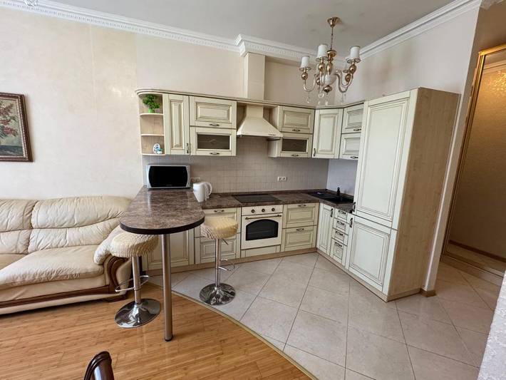 Apartamento para 4 personas, con Jacuzzi en Odesa